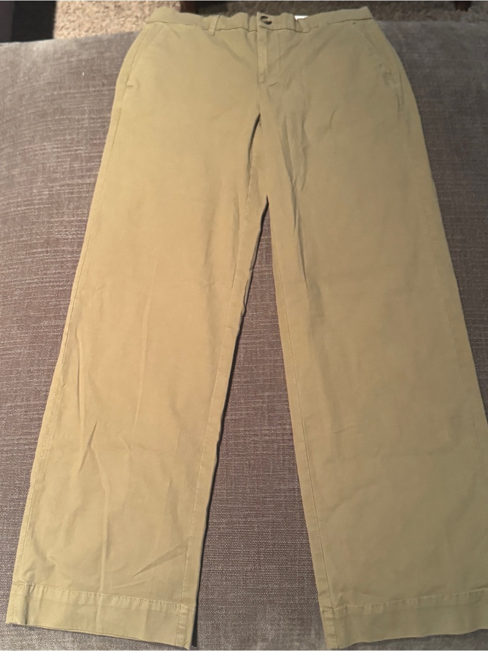 American Eagle Outfitters Wide-Leg Pants in Light Olive/Khaki